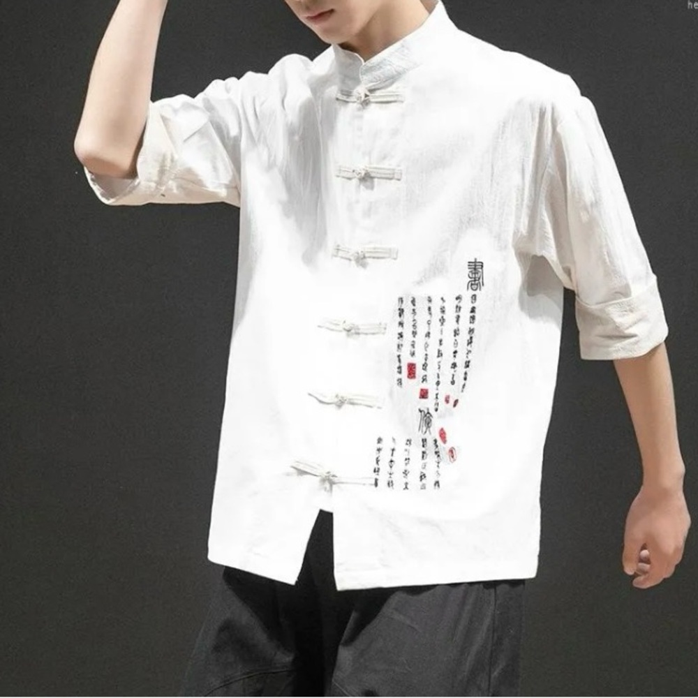 Black and White Short Sleeve Tee with Artistic Pattern